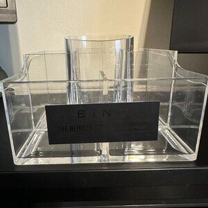 “The Heiress” Multi-Purpose Organizer – Clear Acrylic Storage Bin
